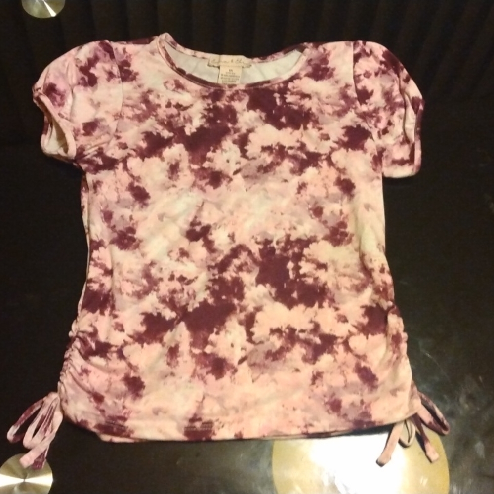 Too small - Picture 2 of 2